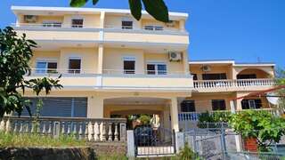 Апартаменты Family Apartments Onyx Улцинь-0