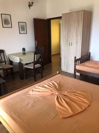 Апартаменты Family Apartments Onyx Улцинь Апартаменты с видом на море-6