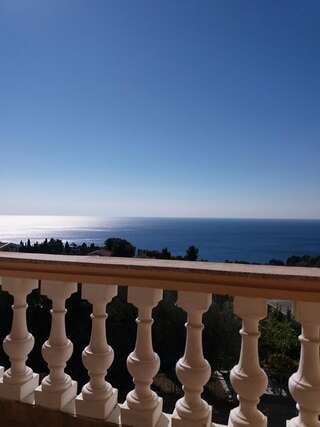 Апартаменты Family Apartments Onyx Улцинь Апартаменты с видом на море-8